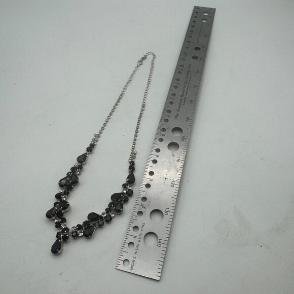 Black Rhinestone Statement Necklace Lobster Clasp Stylish Teardrop Design - Picture 4 of 5